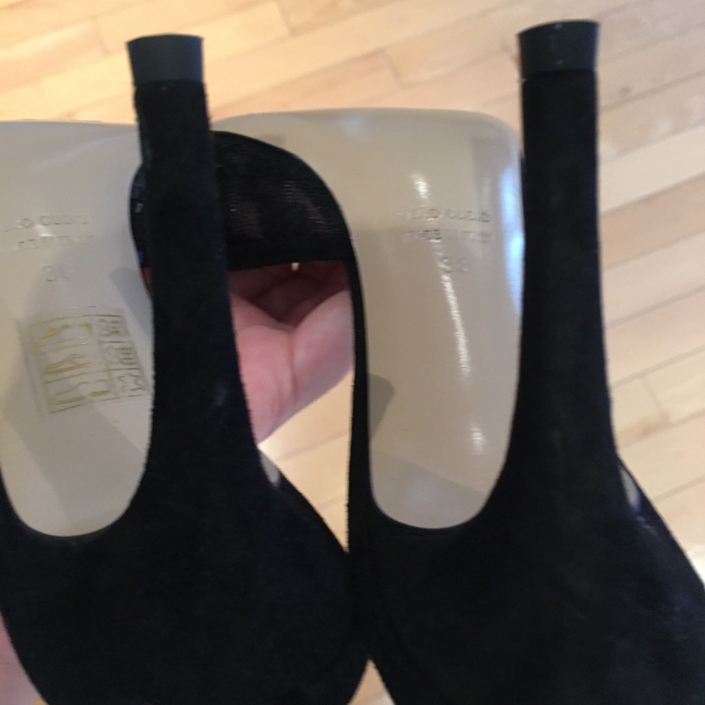 Barney’s ankle strap lace pumps - Picture 6 of 13